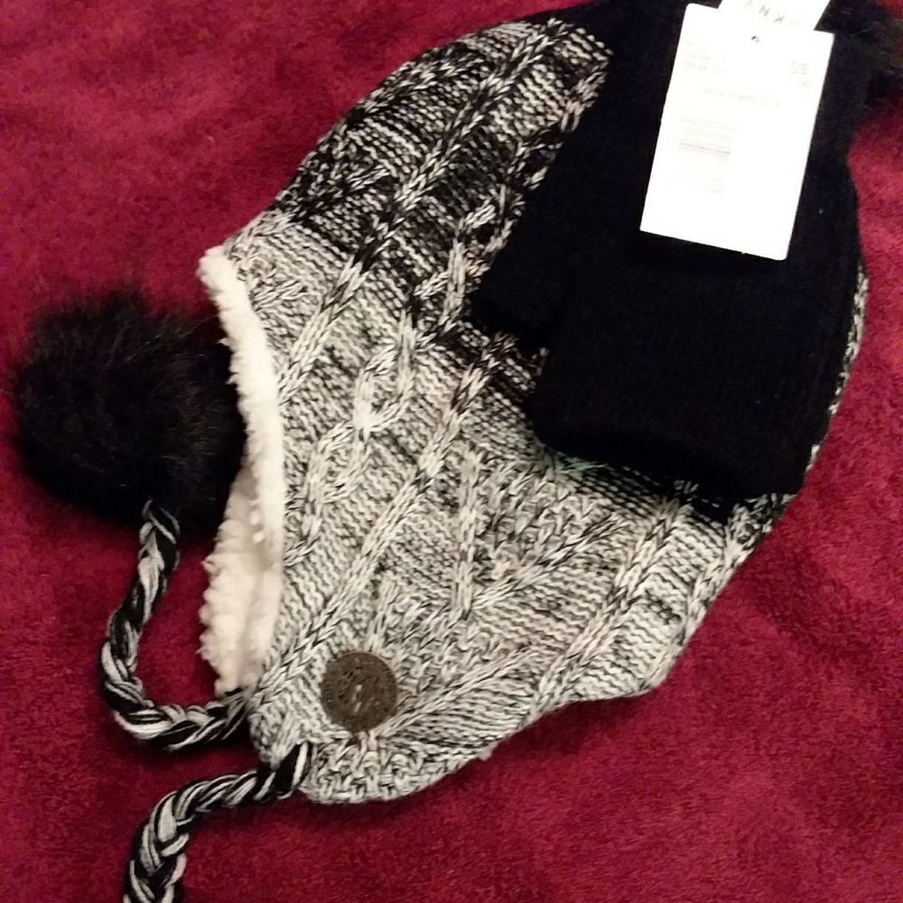 DKNY hat and gloves